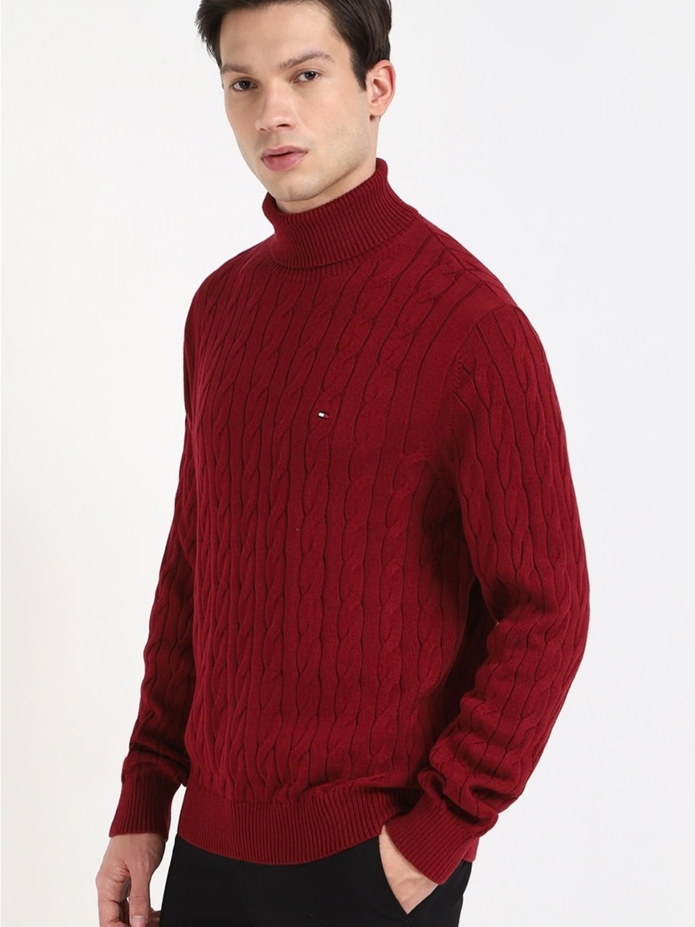 Tommy Hilfiger Men’s Burgundy Cable Turtleneck Sweater XL